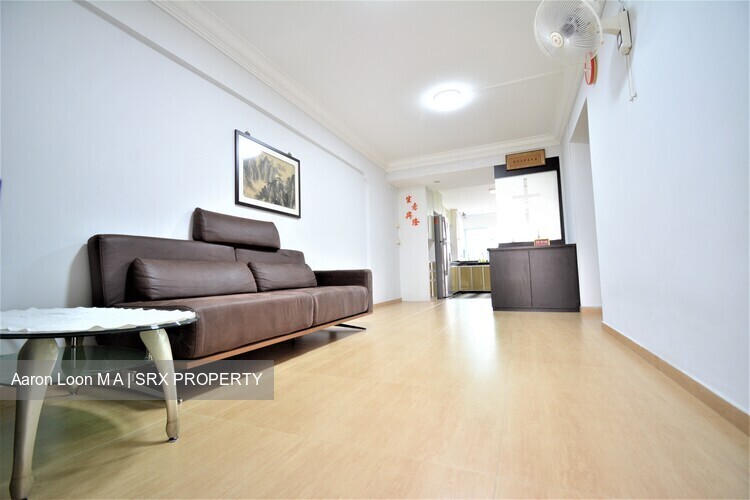 Blk 180 Bukit Batok West Avenue 8 (Bukit Batok), HDB 3 Rooms #313237011